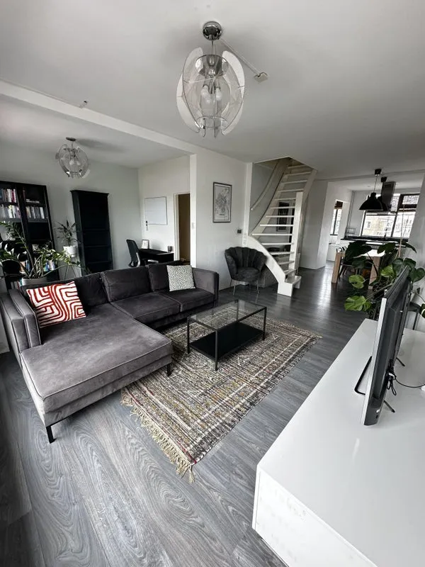 Woning te huur: Baambruggestraat, Leyenburg 'S-Gravenhage