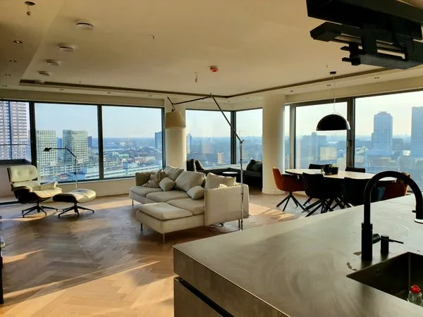 Appartement te huur: Baan 52C, Stadsdriehoek Rotterdam
