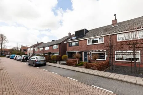 Terraced house for sale: Baandersstraat 20, Drentsebuurt Alblasserdam