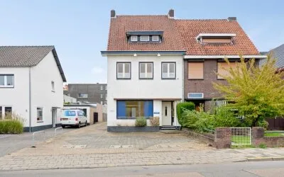 Twee-onder-één-kap te koop: Baandert 3, Baandert Sittard