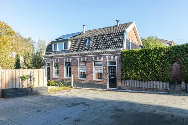 Twee-onder-één-kap te koop: Baanhoek 393, Baanhoek-West Sliedrecht