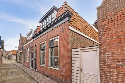 Twee-onder-één-kap te koop: Baansteeg 6, Centrum Zuid-Oost Enkhuizen