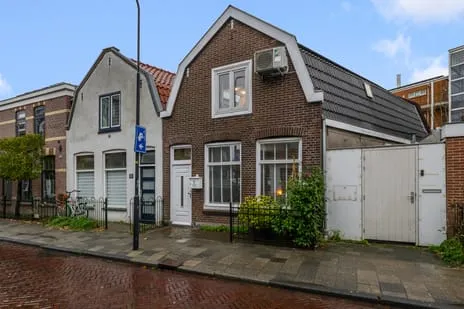 Hoekwoning te koop: Baanstraat 13, Koningstraat Beverwijk