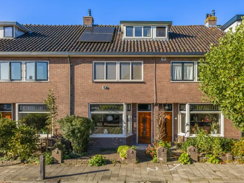 Tussenwoning te koop: Baanstraat 23, Woerden