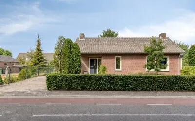 Vrijstaande woning te koop: Baarloseweg 2, Buitengebied Onder-Eindt-Zandberg Helden