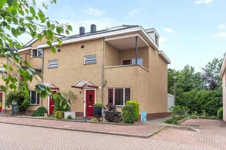 Corner house for sale: Baccarastraat 10, Stommeer Aalsmeer