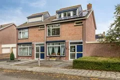 Tussenwoning te koop: Bachlaan 152, Terneuzen