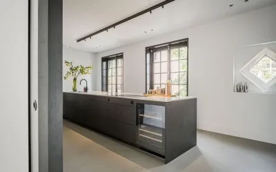 Tussenwoning te koop: Bachstraat 11, Beethovenbuurt Amsterdam