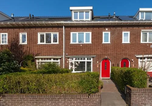 Tussenwoning te koop: Bachstraat 17, Nijmegen