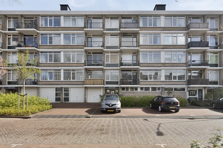 Appartement te koop: Bachstraat 450, Leiden