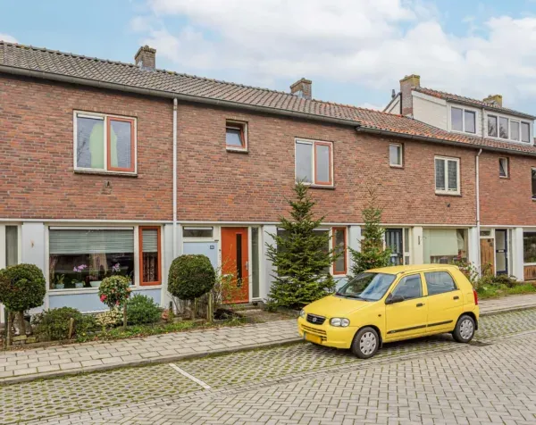 Tussenwoning te koop: Bachweg 59, Componistenbuurt-Noord Amersfoort
