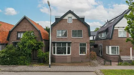 Vrijstaande woning te koop: Badhuislaan 26, Noorderhoofdbuurt Krommenie