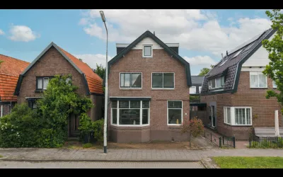 Vrijstaande woning te koop: Badhuislaan 26, Noorderhoofdbuurt Krommenie