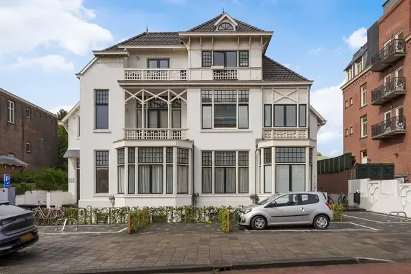 Studio te koop: Badhuisweg 3A, Rijslag 'S-Gravenhage