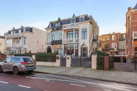 Appartement te koop: Badhuisweg 55B, Rijslag 'S-Gravenhage