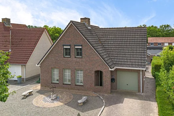 Vrijstaande woning te koop: Baetserveldsingel 73, Kern Roggel Roggel