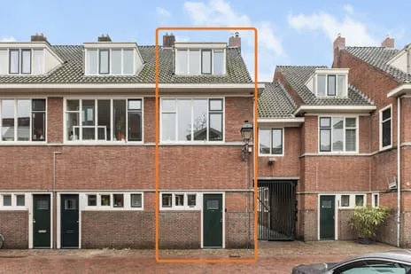 Tussenwoning te koop: Bagijnestraat 16, Nieuwestad Leeuwarden