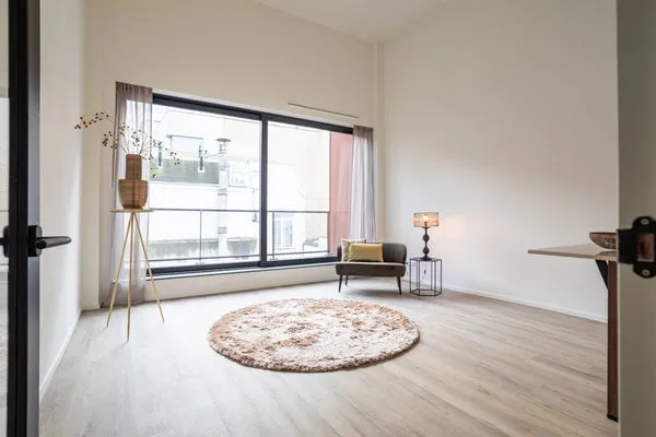 Huurwoning: Bagijnestraat 18B in 'S-Gravenhage - €2.750 per maand - 108m²