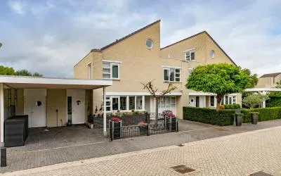 Tussenwoning te koop: Bakboord 5, Noorderplassen Oost Almere