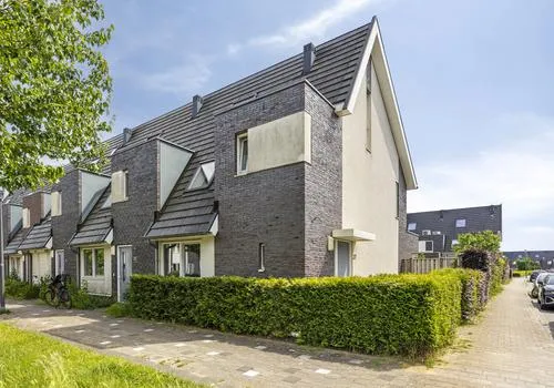 Hoekwoning te koop: Bakerstraat 27, Looërenk en Woud Zutphen