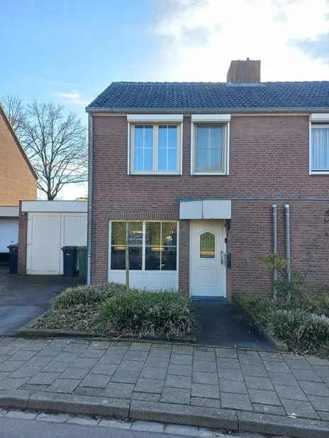 Tussenwoning te koop: Bakkerboschweg 9, Cadier Cadier En Keer
