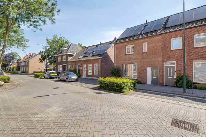 Semi-detached for sale: Bakkerstraat 27, Centrum Valkenswaard