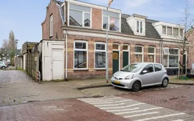 Hoekwoning te koop: Bakkerstraat 50, Rozenprieel-zuid Haarlem