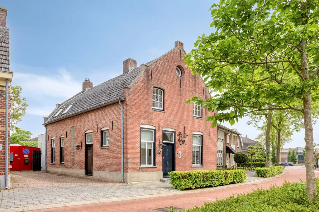 Hoekwoning te koop: Bakkerstraat 57, Valkenswaard