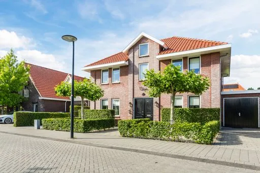 Vrijstaande woning te koop: Baksteen 79, De Gilden Dronten