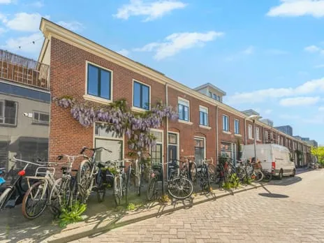Tussenwoning te koop: Balistraat 60, Lombok-Oost Utrecht