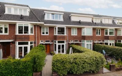 Tussenwoning te koop: Baljuwenlaan 10, Randwijck West Amstelveen