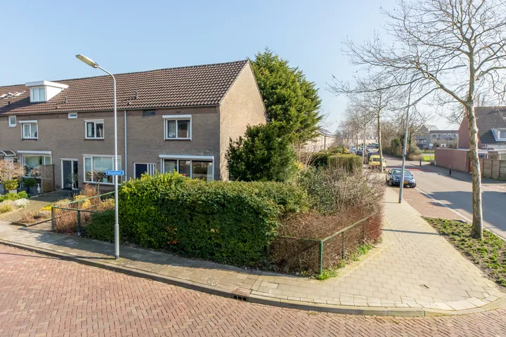Hoekwoning te koop: Baljuwlaan 67, Magistraatwijk II Middelburg