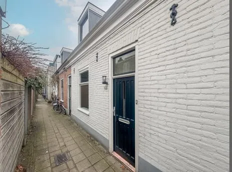 Tussenwoning te koop: Baljuwslaan 12, Haarlem