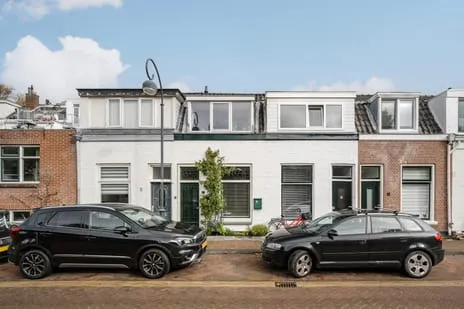 Tussenwoning te koop: Baljuwslaan 1A, Haarlem