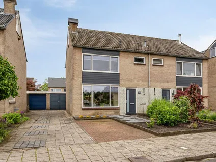 Twee-onder-één-kap te koop: Banckertstraat 16, De Pas Haaksbergen