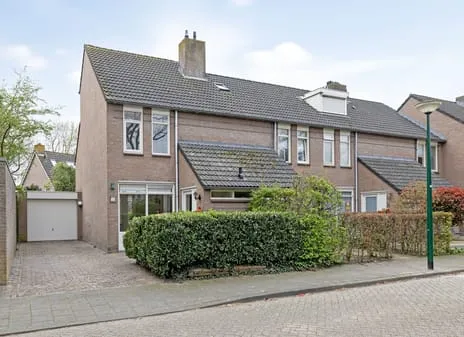 Hoekwoning te koop: Banierstraat 14, Molenwijk (zuid) Loon Op Zand