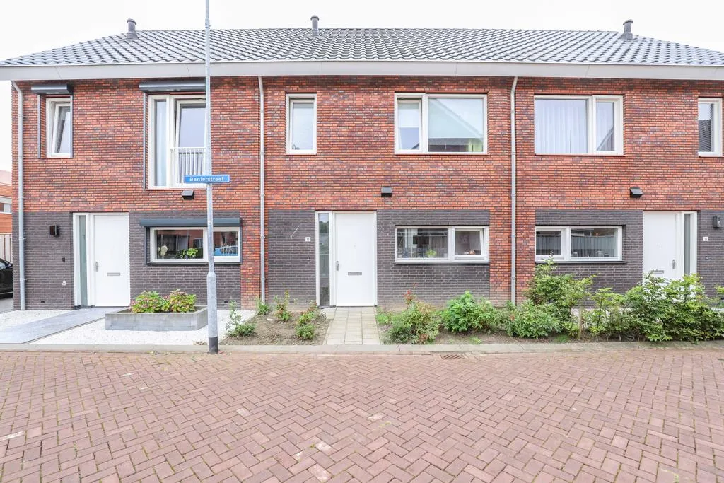 Tussenwoning te huur: Banierstraat 15, 'S-Heer Arendskerke