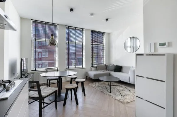 Appartement te koop: Banierstraat 33C, Agniesebuurt Rotterdam