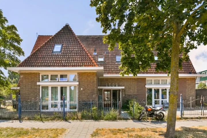 Appartement te huur: Banjaertstraat 2A, Van Gelderbuurt Velsen-Noord