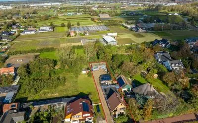 Twee-onder-één-kap te koop: Bankenlaan 54, Creutzberglaan Beverwijk