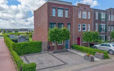 Corner house for sale: Bankijkerweg 241, Rijnsburg-Noord Rijnsburg