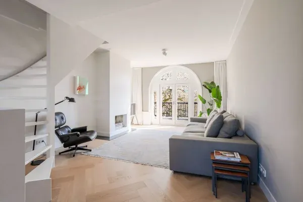 Tussenwoning te koop: Banstraat 1071KB, Cornelis Schuytbuurt Amsterdam