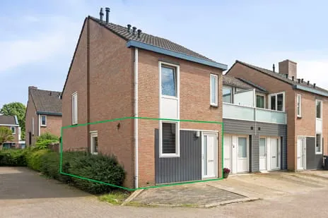 Hoekwoning te koop: Barbarahof 8, Born Born