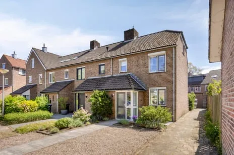 Hoekwoning te koop: Barbier 2, Beuningen (Ge)