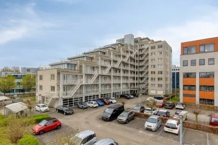 Appartement te koop: Barbizonplaats 2, Hoofdweg sector A Capelle Aan Den Ijssel