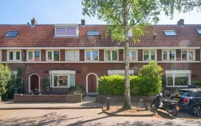 Tussenwoning te koop: Barend van Dorenweerdelaan 8, Randwijck West Amstelveen