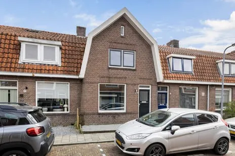 Tussenwoning te koop: Barend Schuurmanstraat 16, Koninginnebuurt Meppel