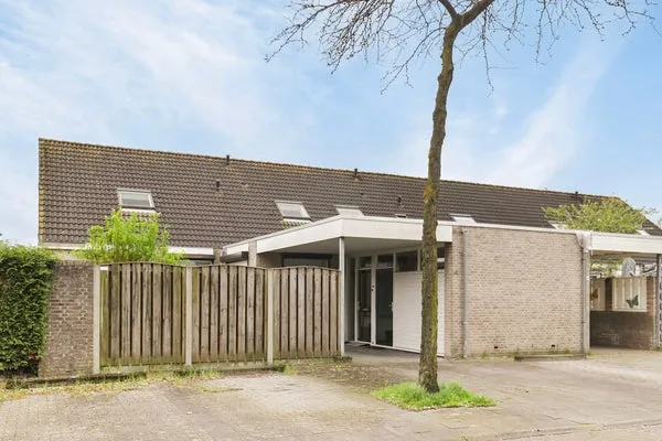 Woning te huur: Barendrechtstraat, Gesworen Hoek West Tilburg