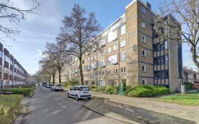 Appartement te koop: Barnsteenlaan 43-2, Tolsteeg en Rotsoord Utrecht