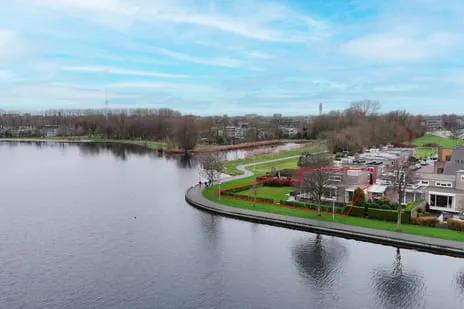 Tussenwoning te koop: Barnsteenstraat 83, Edelstenenbuurt Alphen Aan Den Rijn